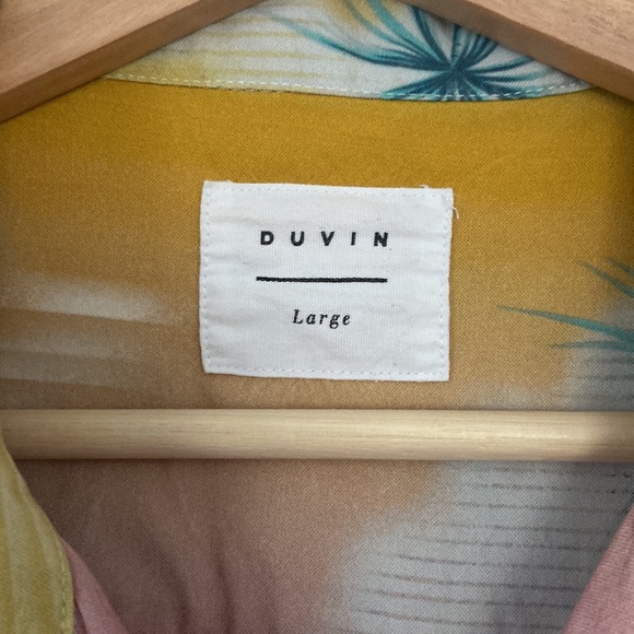 COPY - Duvin short sleeved button down size L - Picture 2 of 4